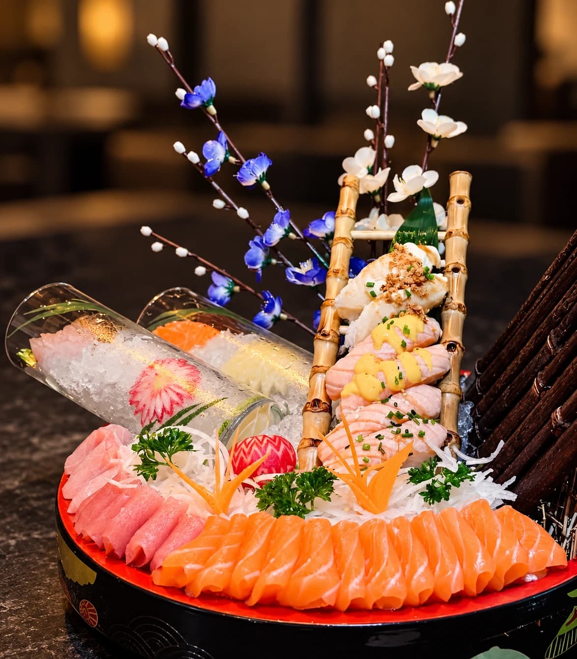 Apresentação de sushi e sashimi